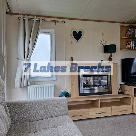 7 Lakes Breaks At 7 Lakes Country Park Crowle  Exteriér fotografie
