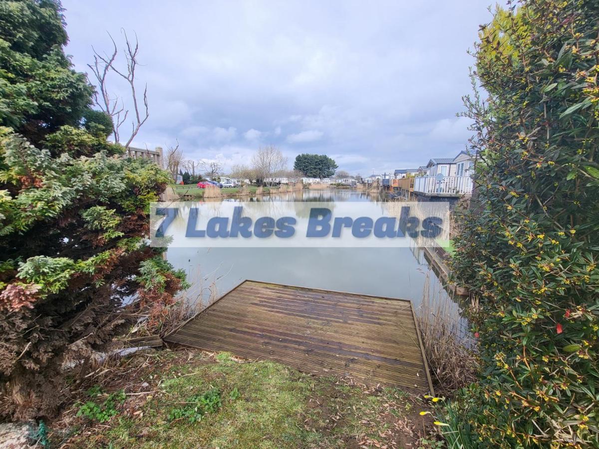 7 Lakes Breaks At 7 Lakes Country Park Crowle  Exteriér fotografie